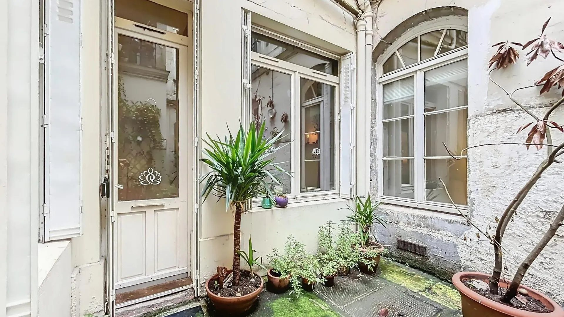 Charming Studio Near Le Louvre Rivoli Paris