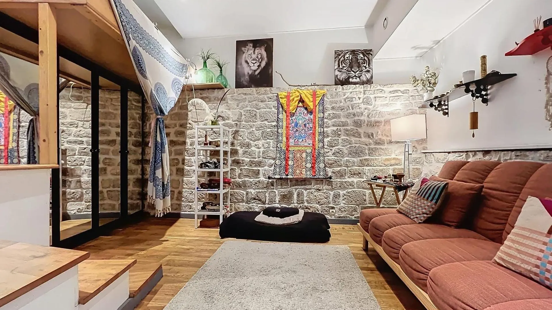 Charming Studio Near Le Louvre Rivoli Paris France